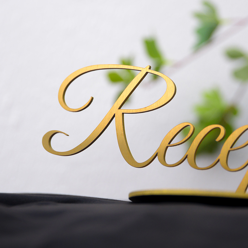 Desktop 3D Lettering Logo Stan – Desk Name Plate Bewertung und Preis